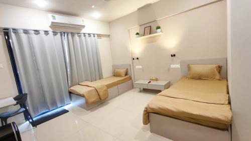 Baner Hotel | Hamlet - Private Studio Apartments, Baner.