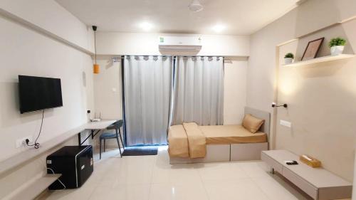 Baner Hotel | Hamlet - Private Studio Apartments, Baner.