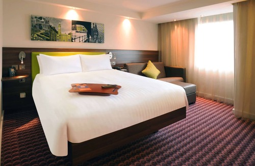 The Westside Hotel | Hampton by Hilton Birmingham Broad Street