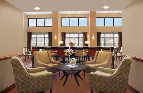 Port Saint Lucie Hotel | Hampton Inn & Suites Port St. Lucie West