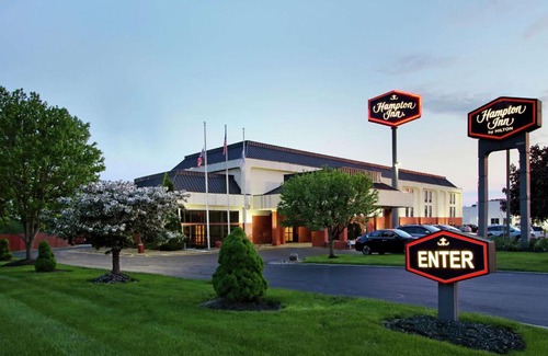 Austinburg Hotel | Hampton Inn Ashtabula