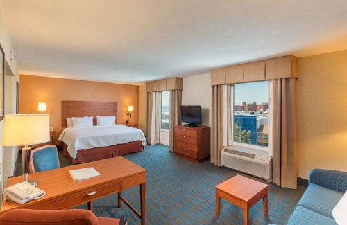 Queretaro Hotel | Hampton Inn by Hilton Queretaro Tecnologico