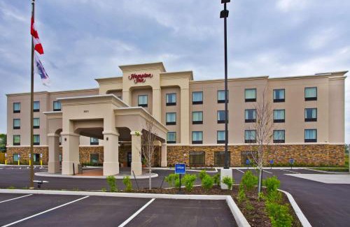 Niagara Falls Hotel | Hampton Inn Niagara Falls/Blvd