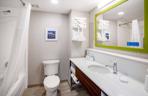 Little Rock Hotel | Hampton Inn & Suites by Hilton West Little Rock