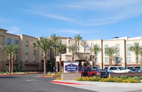 Gilbert Hotel | Hampton Inn & Suites Phoenix/Gilbert