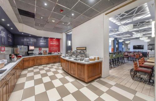 Umstead Hotel | Hampton Inn & Suites Raleigh-Durham Airport-Brier Creek