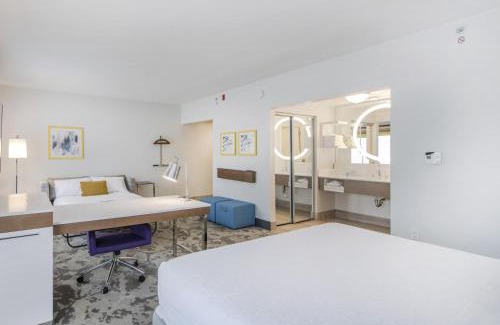 Umstead Hotel | Hampton Inn & Suites Raleigh-Durham Airport-Brier Creek