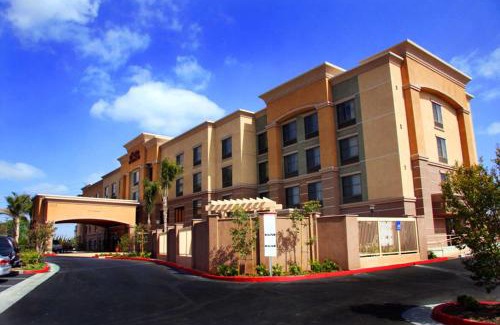 Seal Beach Hotel | Hampton Inn & Suites Seal Beach