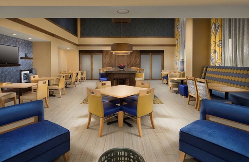 Bayberry Hotel | Hampton Inn Syracuse Clay