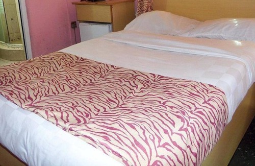 Ofin Hotel | Handsworth Hotel
