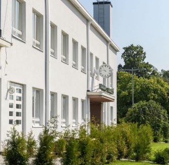 Hanko Apartment | Hangon Asema 6 - yksiö terassilla, ei portaita
