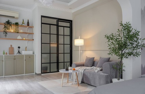 Trang Tien Apartment | Hanoi Opera Homestay