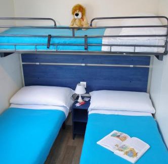Ipsos Other | Happy Camp mobile homes in Karda Beach Camping