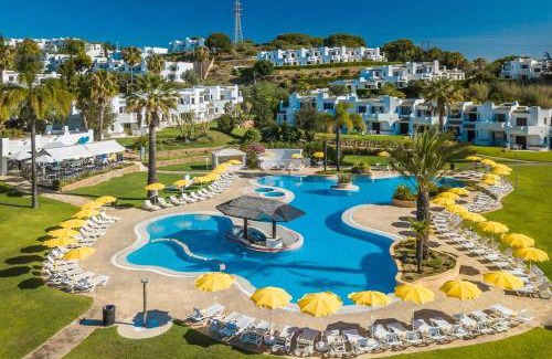 Alpouvar Apartment | Happy House in Clube Albufeira