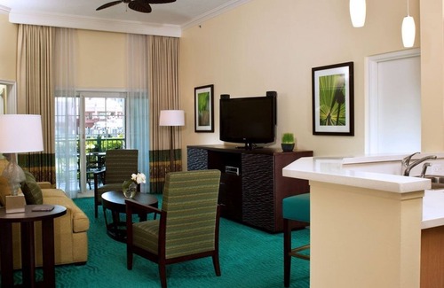 Paradise Island Apartment | Harborside at Atlantis with Water Park Amenities