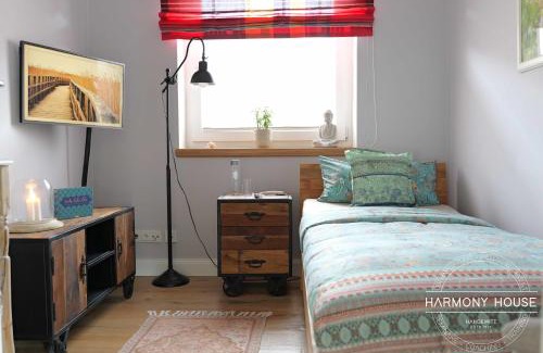 Handewitt Villa | Harmony House