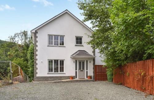 Aberystwyth House | Haul Y Bore