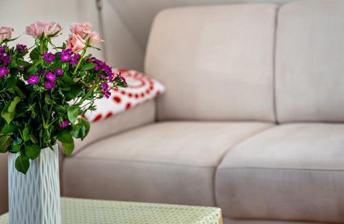 Alt-Travemunde/Ronnau Apartment | Haus Übersee Wohnung Tonga
