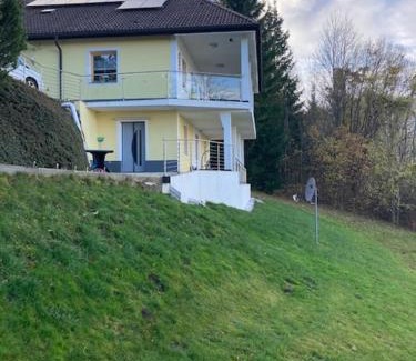 Maria Schutz Apartment | Haus am Fuße des Semmerings