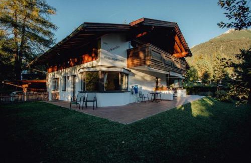 Seefeld in Tirol Apartment | Haus ANNELIES Top 1 by MoniCare