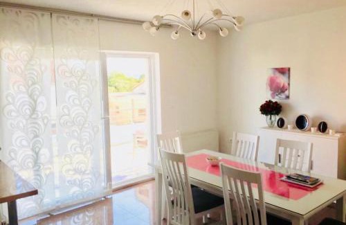 Kastel Novi Apartment | Haus Grace