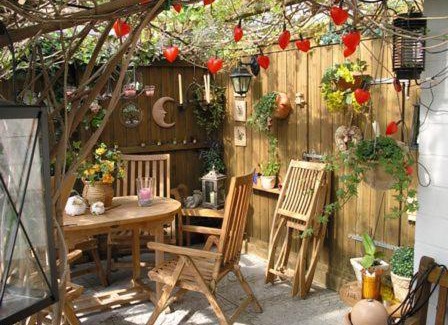 Stinteck Apartment | Haus mit Lilie und Rose