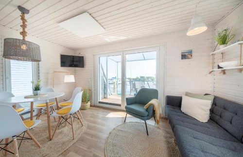Schleswig House | Hausboot Rán mit Dachterrasse in Schleswig
