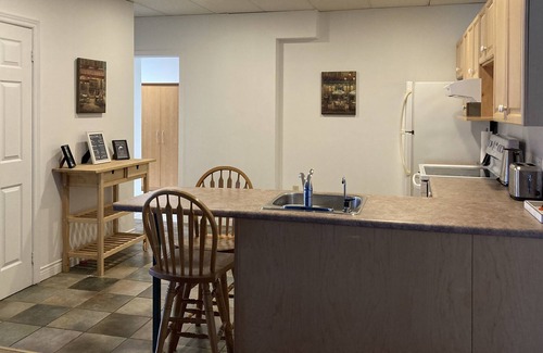 Halton Hills Apartment | Haven in the Country with beautiful country views! Free parking and wifi