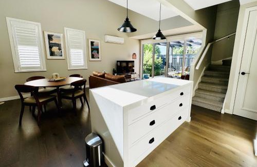 Mansfield Villa | Haven on Hunter Lux Townhouse