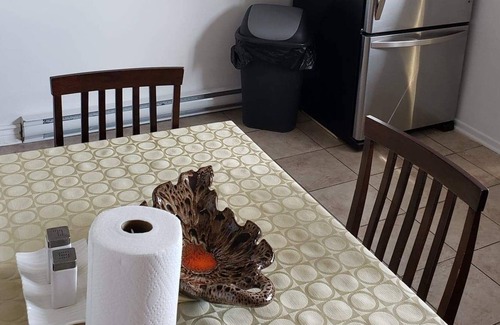 Saint-Leonard Apartment | HAVRE DE PAIX Fully equipped apartment in a neighborhood close to services