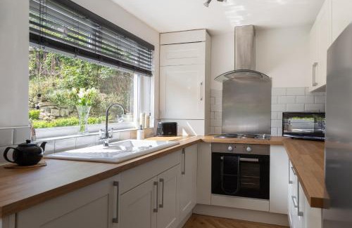 Haworth House | 'Haworth Haven', Warm Winter Cottage Getaway