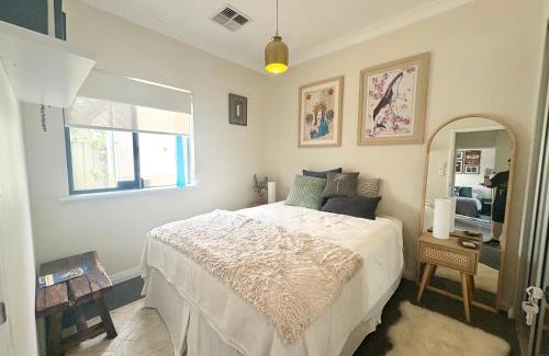 Bunbury House | Hayes Haven Bunbury