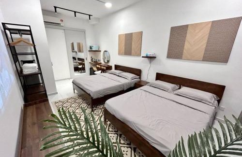 Bukit Indah Apartment | HCK14 B SkyTree DualKey Bukit Indah Legoland Projector