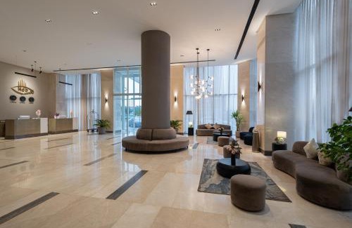Al Aqiq Hotel | HDB Financial District