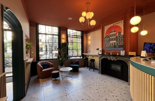 Red Light District Hostel | Heart of Amsterdam Hostel