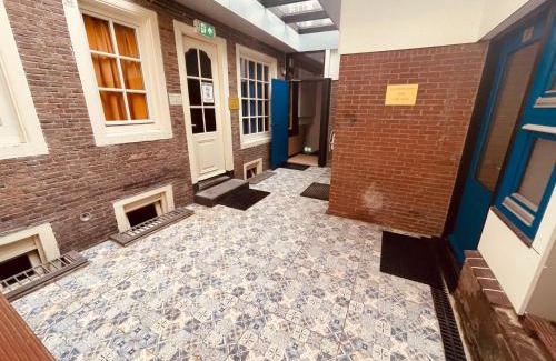 Red Light District Hostel | Heart of Amsterdam Hostel