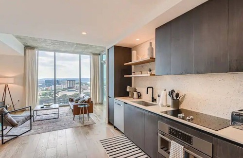 Downtown Austin Apartment | Heart of Austin 2BR: Pool, Gym, & Amazing Views!