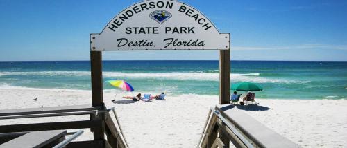 Fort Walton Beach - Destin Apartment | Heart of Destin, Pool Paradise!