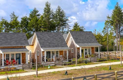 Seabrook House | Heart Song by Seabrook Hospitality