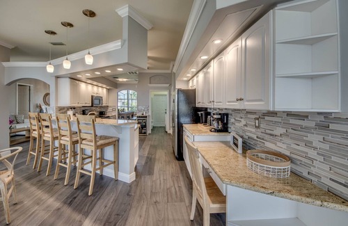 Burnt Store House | Heated Pool | Wide Gulf Access Canal | BBQ | Kayak