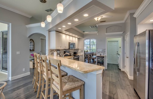 Burnt Store House | Heated Pool | Wide Gulf Access Canal | BBQ | Kayak