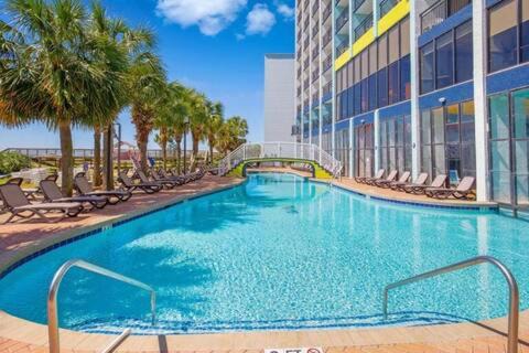 Myrtle Beach Apartment | Heated Pools, Heated lazy river, 3 hot tubs-Privately owned Oceanfront renovated condo on 12th floor