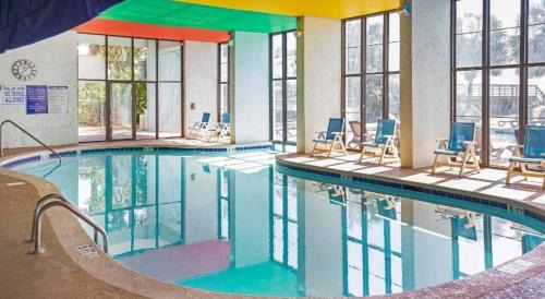 Myrtle Beach Apartment | Heated Pools, Heated lazy river, 3 hot tubs-Privately owned Oceanfront renovated condo on 12th floor