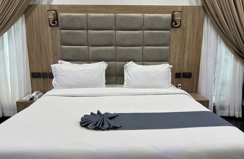 Abuja Hotel | Heavenly Royal Apartments