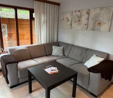 Bosgebied Hoenderloo Ski Chalet | Heerlijk chalet midden op de Veluwe in Hoenderloo