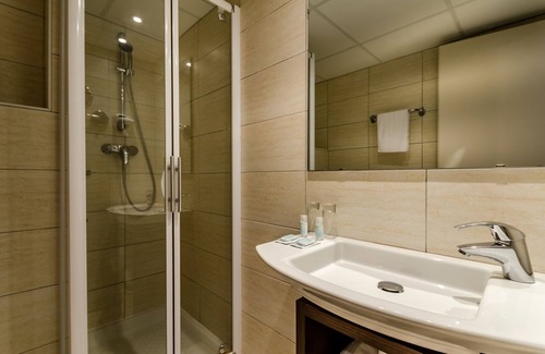 Lourdes Hotel | Helgon Hotel – Lourdes Pyrenees