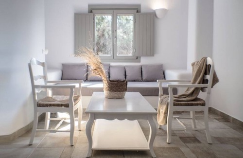 Perissa Hotel | Helios Beach Hotel