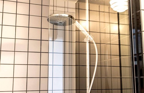 Municipality of Haarlem Hotel | Hello I'm Local