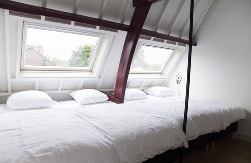 Municipality of Haarlem Hotel | Hello I'm Local