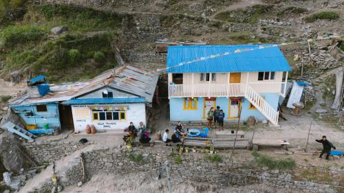 Gosainkund Hotel | Hello Trekkers Home, Sherpagaun